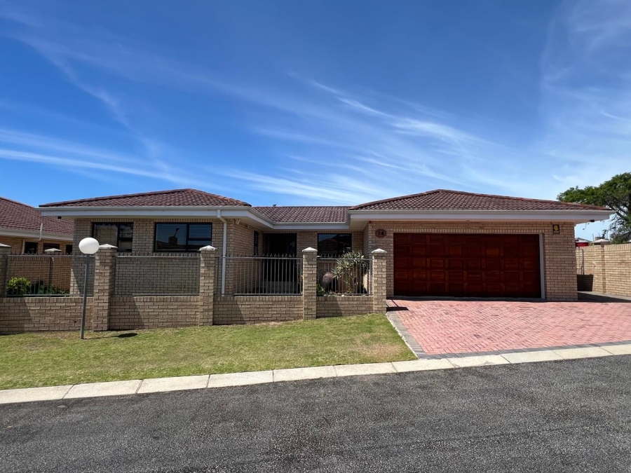 3 Bedroom Property for Sale in Weybridge Park Eastern Cape